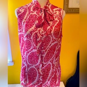 Woman's size small top